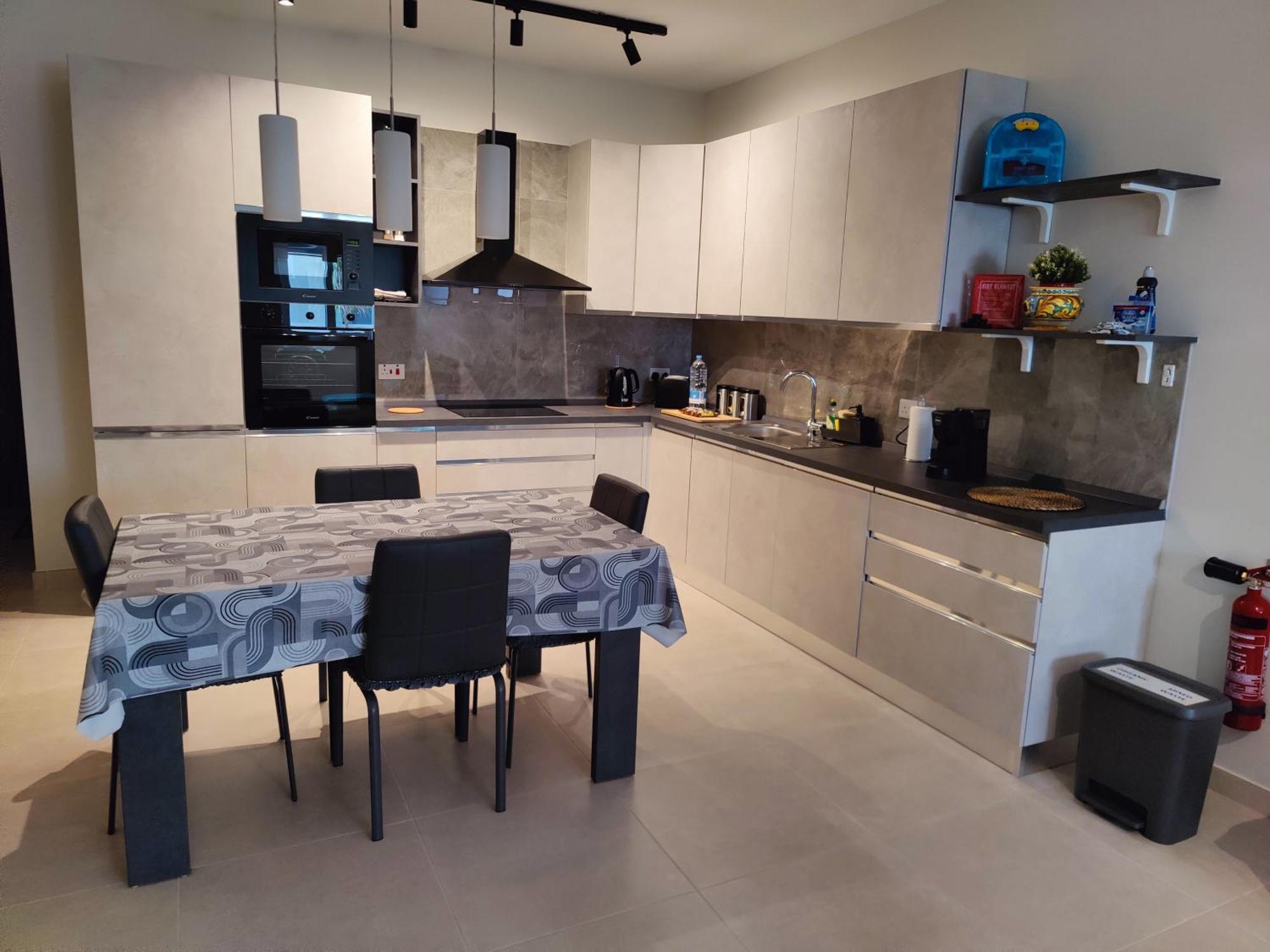 The Palm Court Apartment เซนต์พอลส์เบย์ ภายนอก รูปภาพ
